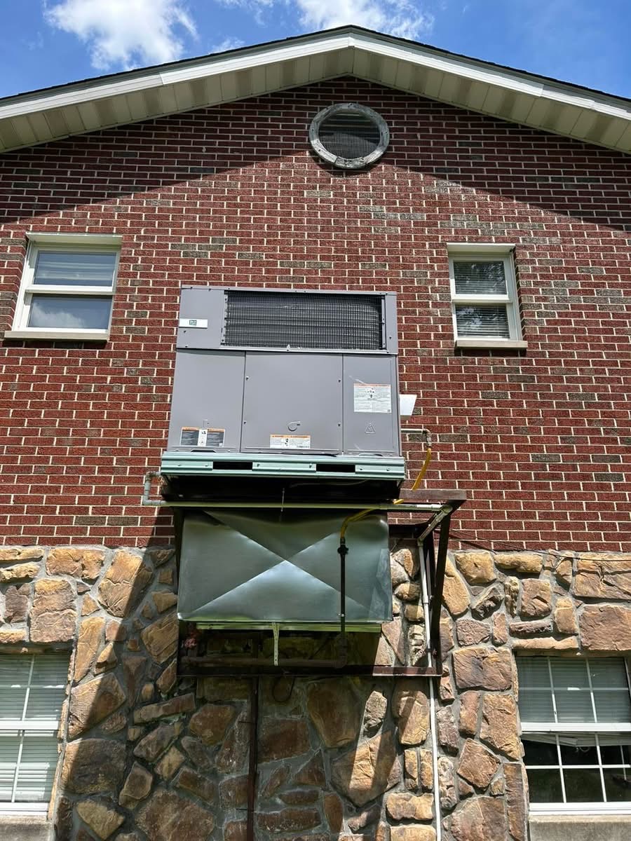 High Standards Heating, Cooling & Electrical project photo