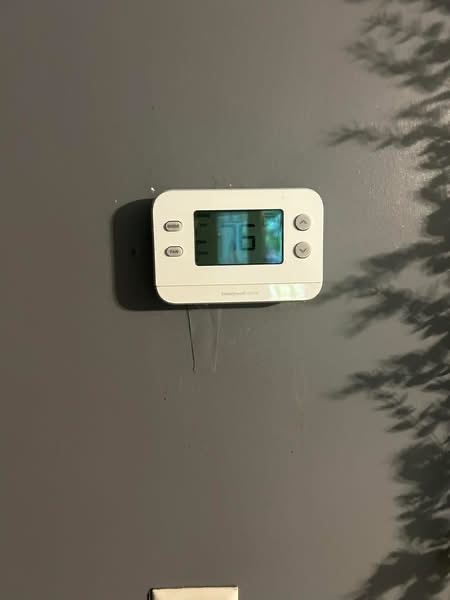 High Standards Heating, Cooling & Electrical project photo
