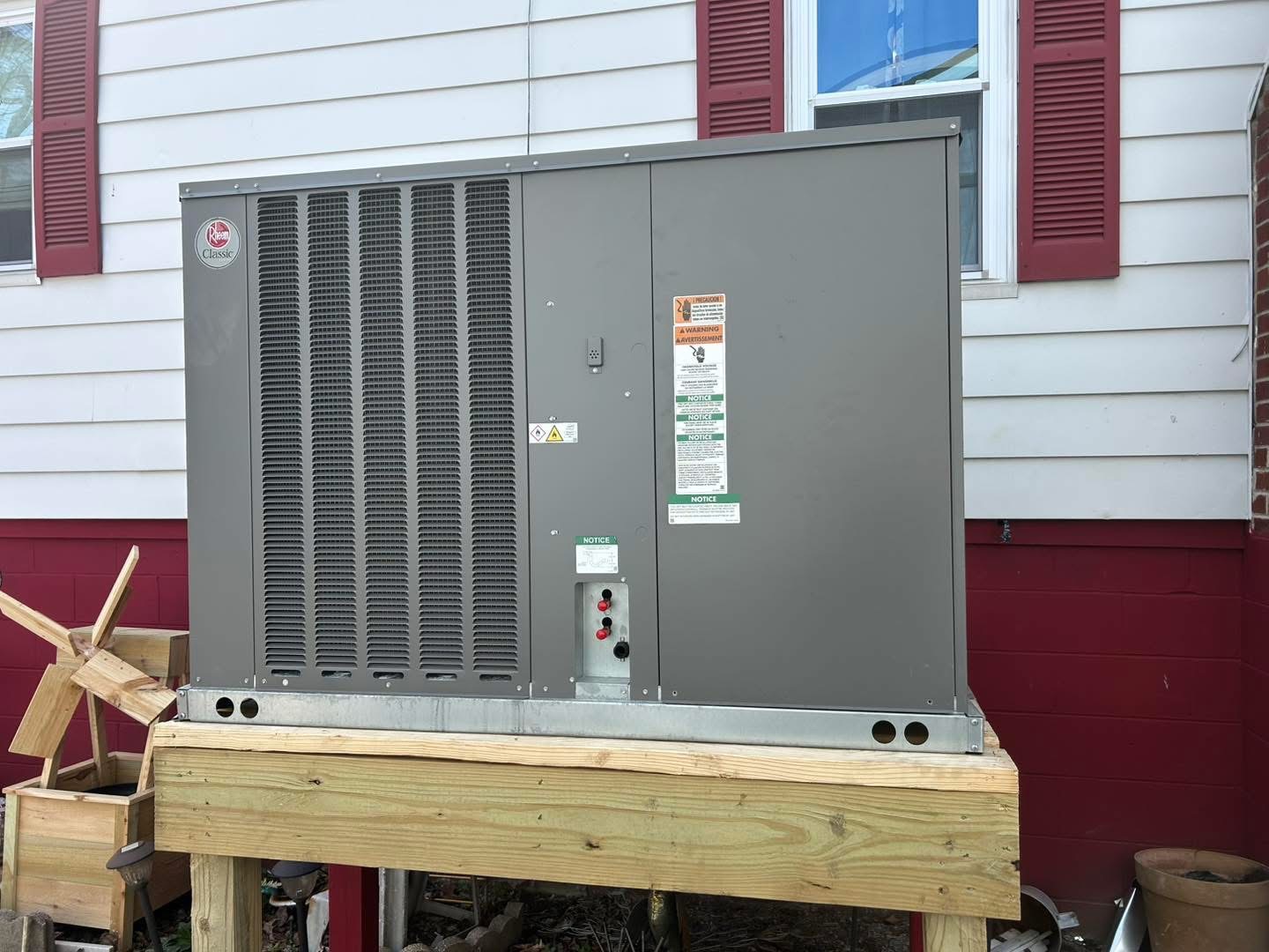 High Standards Heating, Cooling & Electrical project photo